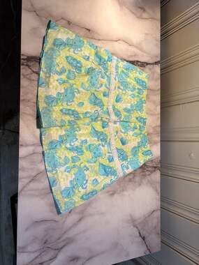 GIRLS Lilly Pulitzer Vintage Coastal Crab and Seashell Print Cotton Tiered Skirt